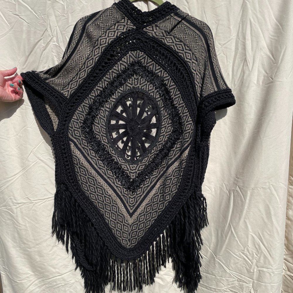 Anthropologie | Angel Of The North crocheted poncho